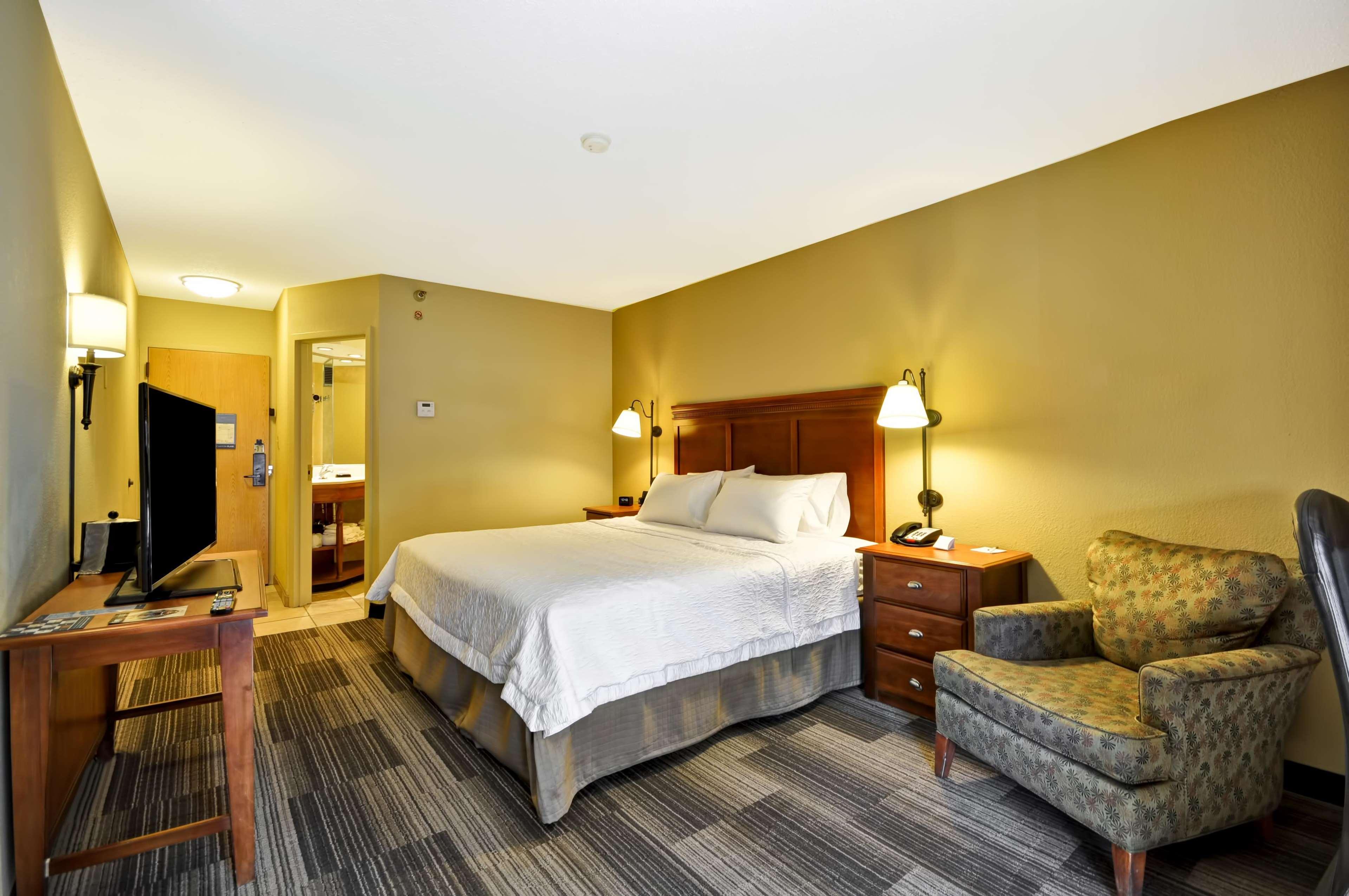 Hampton Inn Memphis Poplar Eksteriør billede