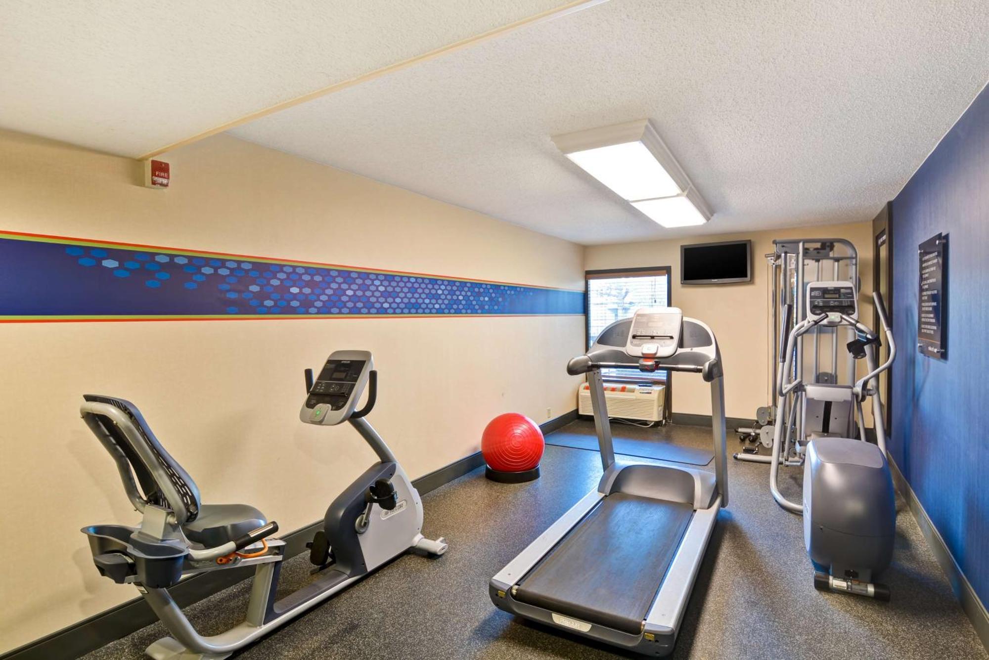 Hampton Inn Memphis Poplar Eksteriør billede