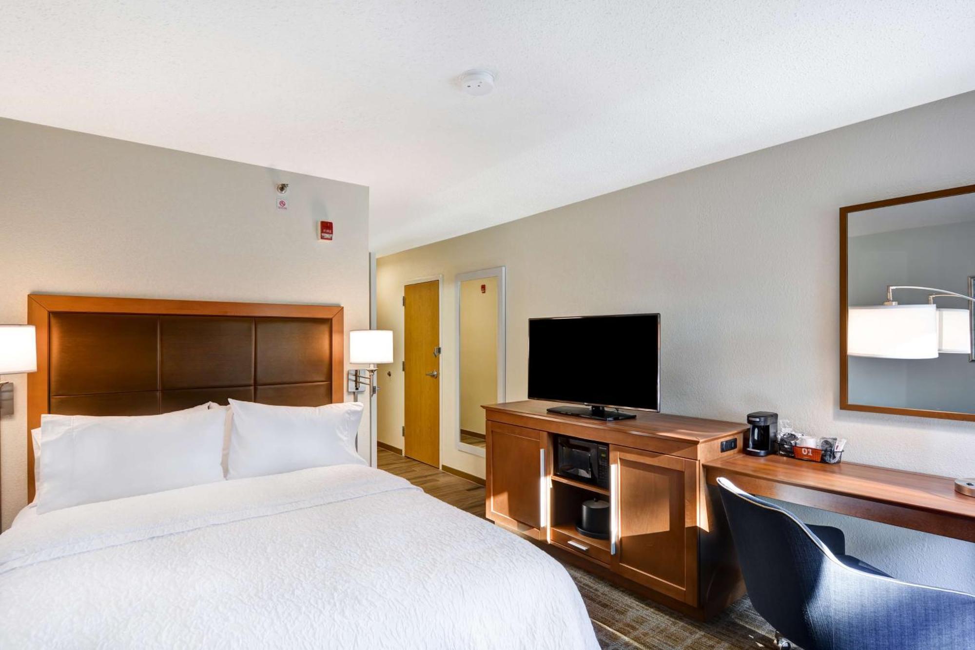 Hampton Inn Memphis Poplar Eksteriør billede